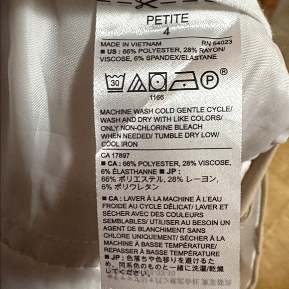 NEW! Banana Republic Tapered Tan Pants - Ankle Length - High Rise - Size 4P - Picture 11 of 11